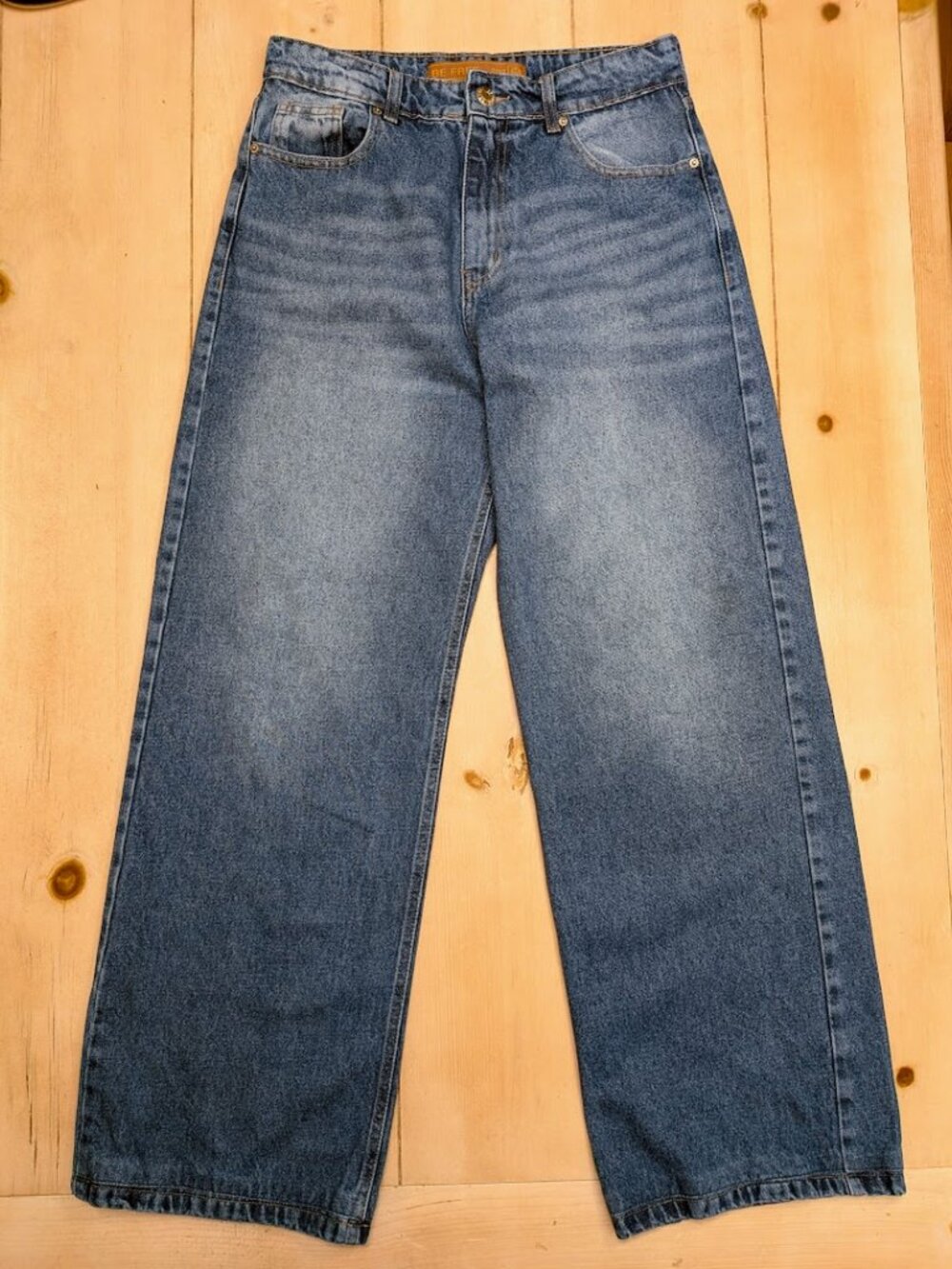 BE FREE Premium Denim High Rise Wide Leg Jeans Light Wash Women's Approx. 31x31